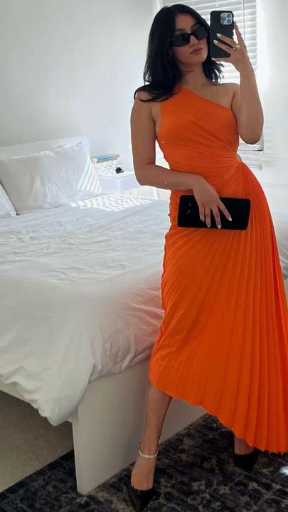 One Shoulder Pleated Long Dress